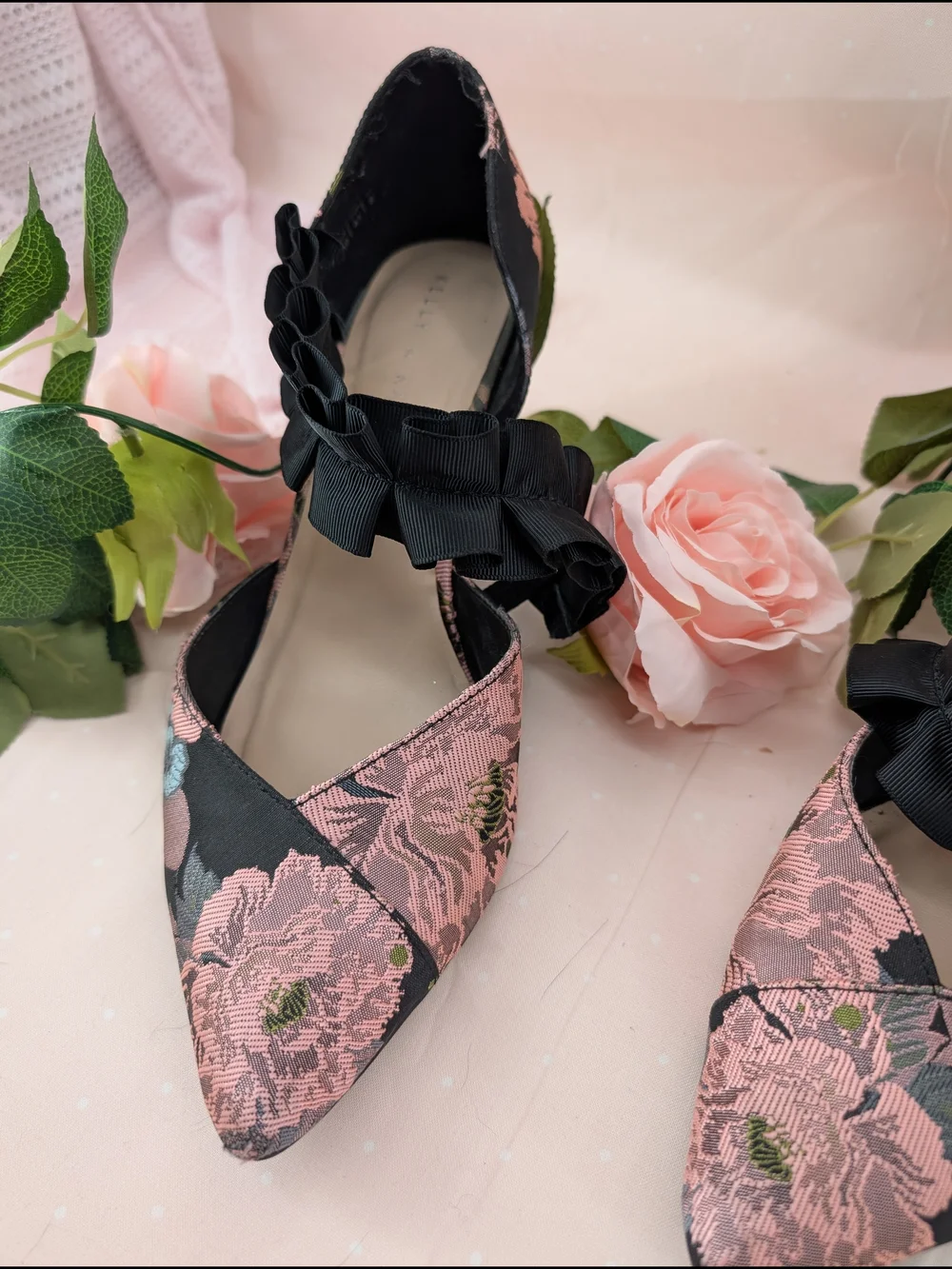 Floral Pointed-Toe Ribbon Ankle-Strap Heels in Pink and Black - Picture 2 of 5